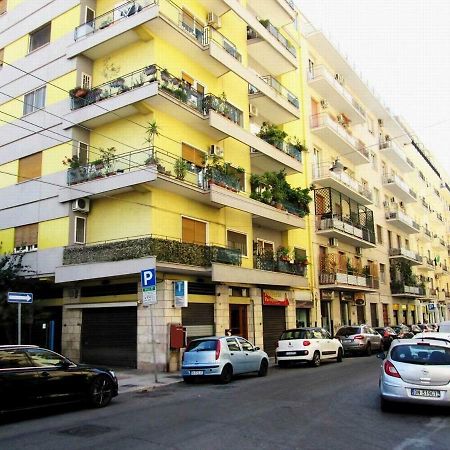 Appartement Minihouse à Bari Extérieur photo