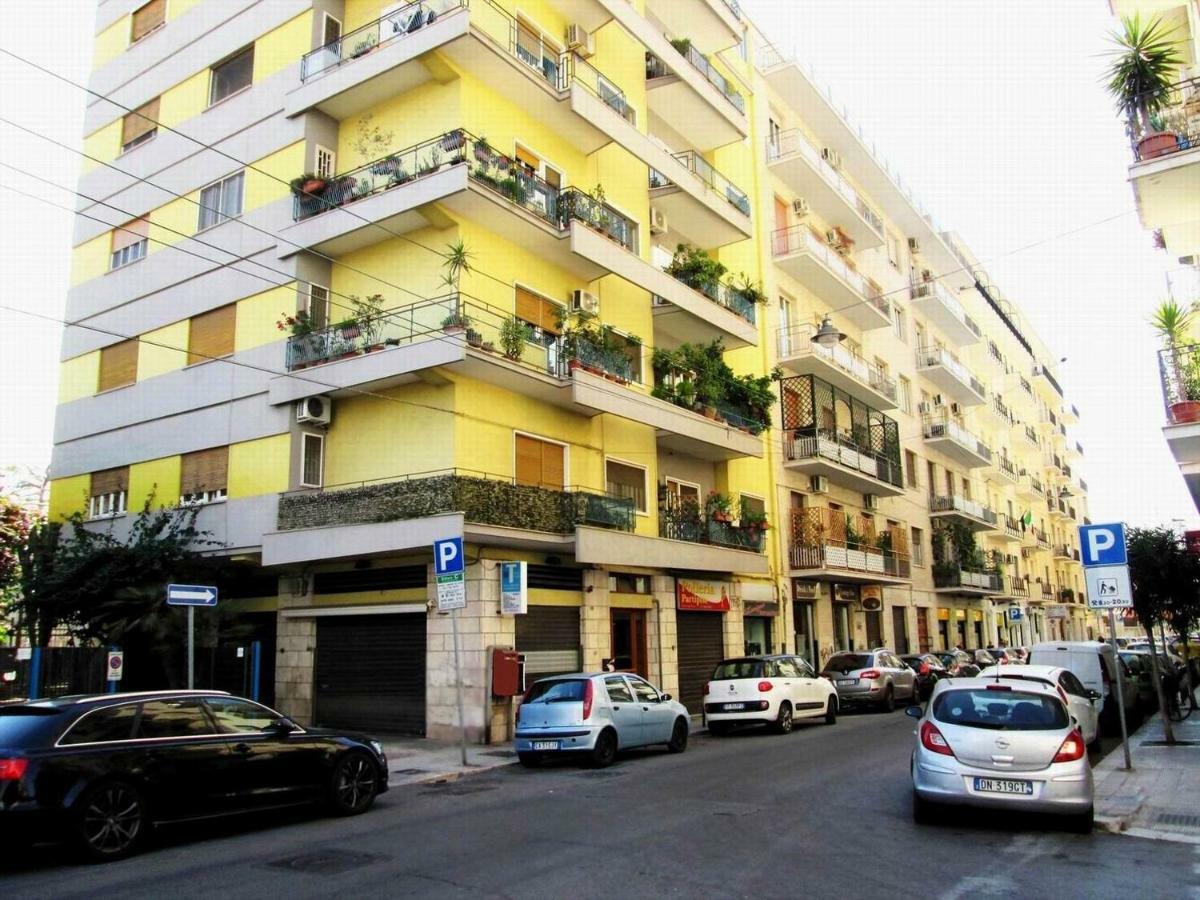 Appartement Minihouse à Bari Extérieur photo